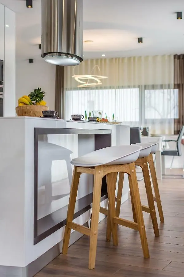 Villa Petra 0*, Novigrad (Istria) Croatia