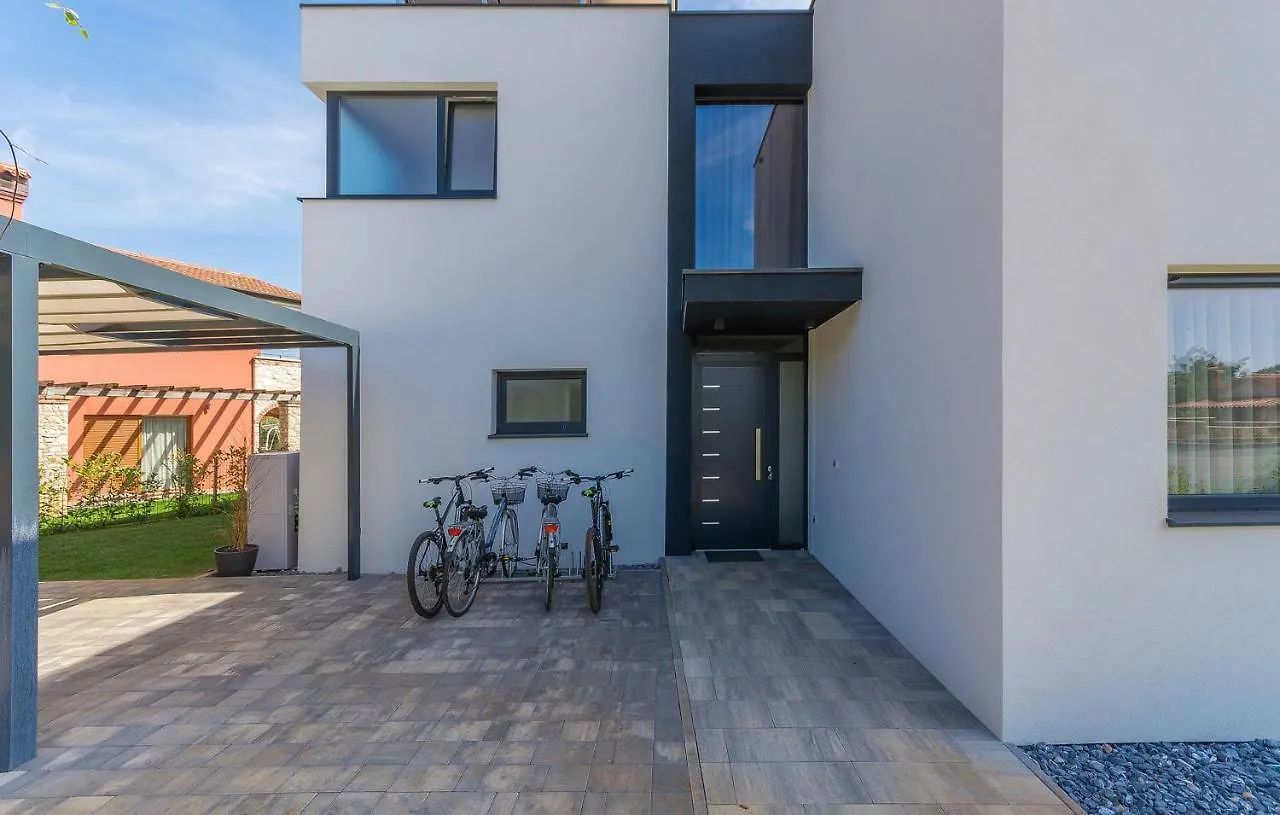 Villa Petra 0*, Novigrad (Istria)