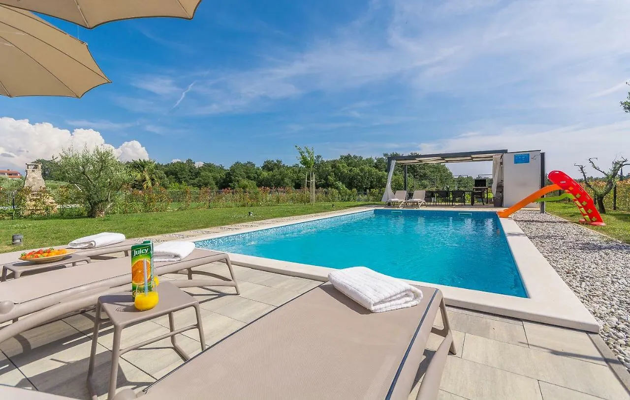 Villa Petra Novigrad (Istria)