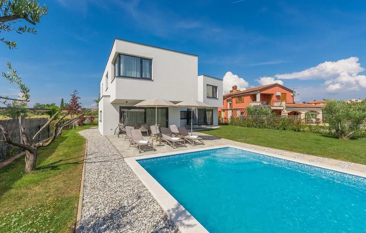 Villa Petra