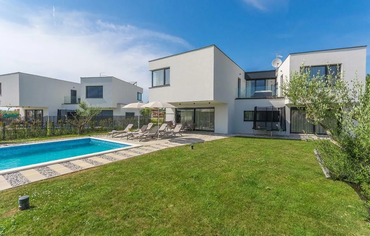 Villa Petra